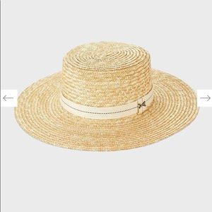 Never worn adorable Vitamin A Je t'aime straw hat!